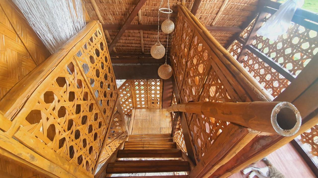 Calatagan'S Bahay Kubo - With Beach Access Εξωτερικό φωτογραφία
